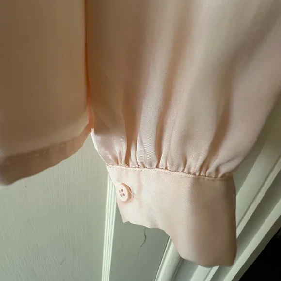 Pale Pink Topshop Button Down Blouse, Size 12 - Picture 5 of 6